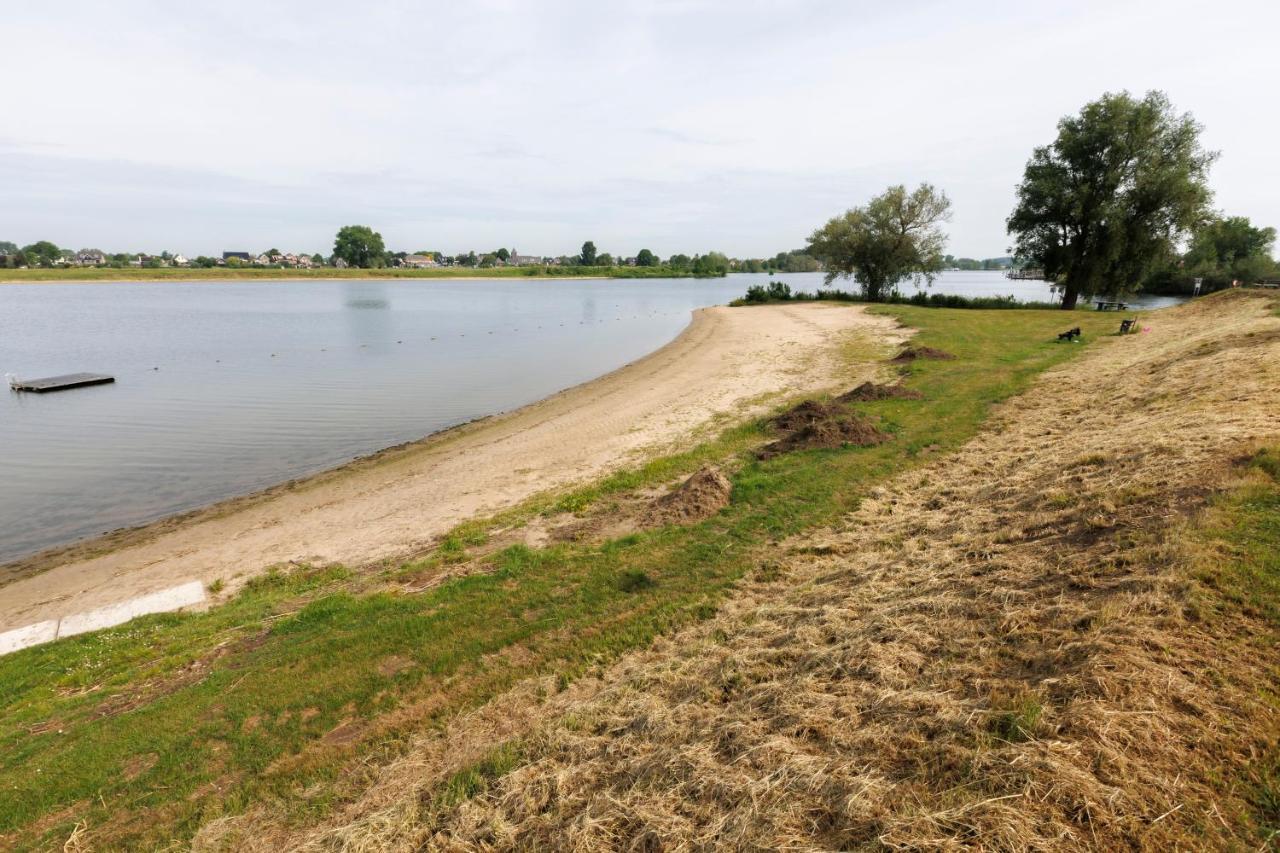 Mooi Huisje Aan De Maas Villa Op-Op-Andel Esterno foto